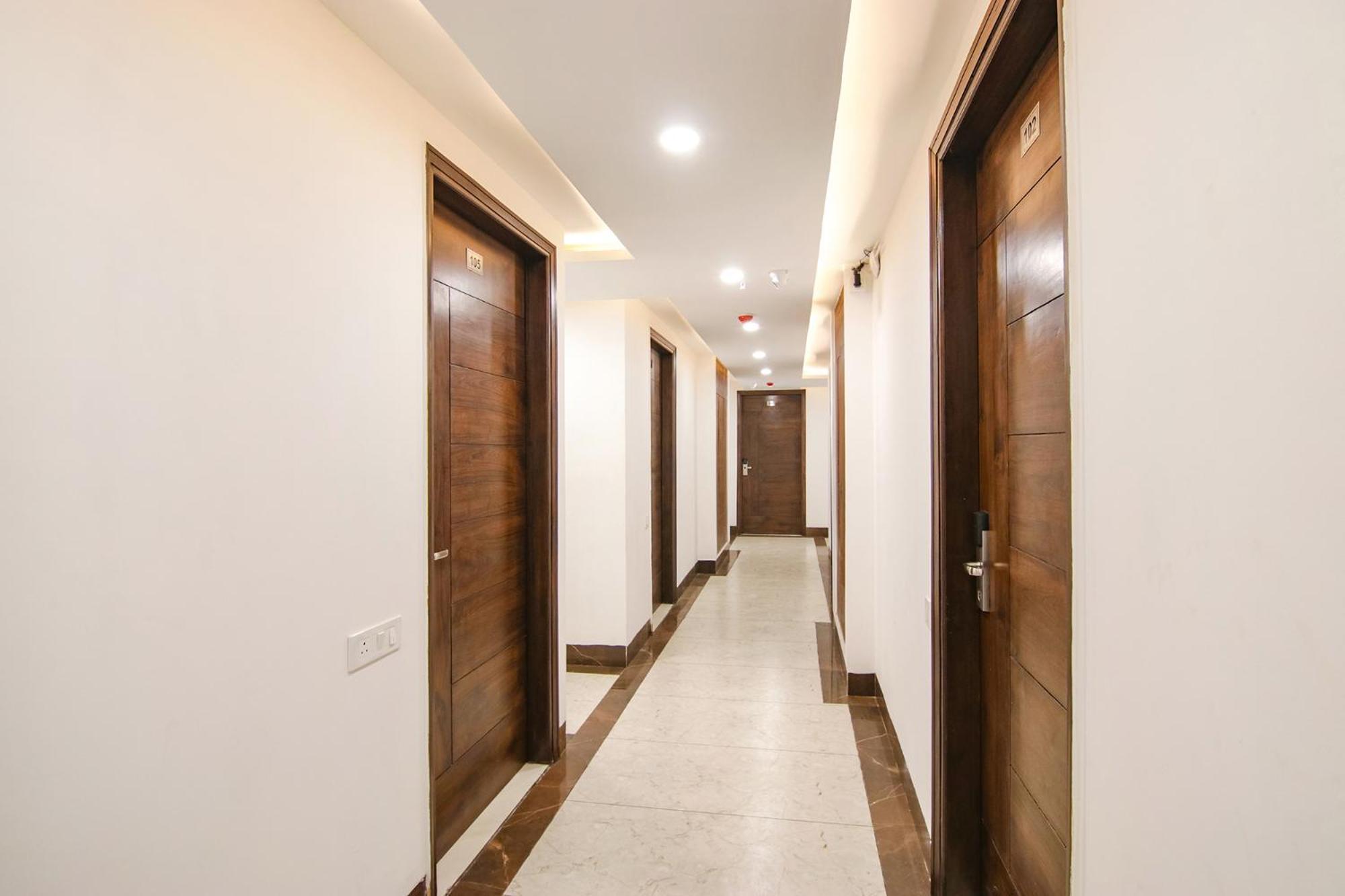 Fabhotel Prism Grand Zirakpur Exterior photo